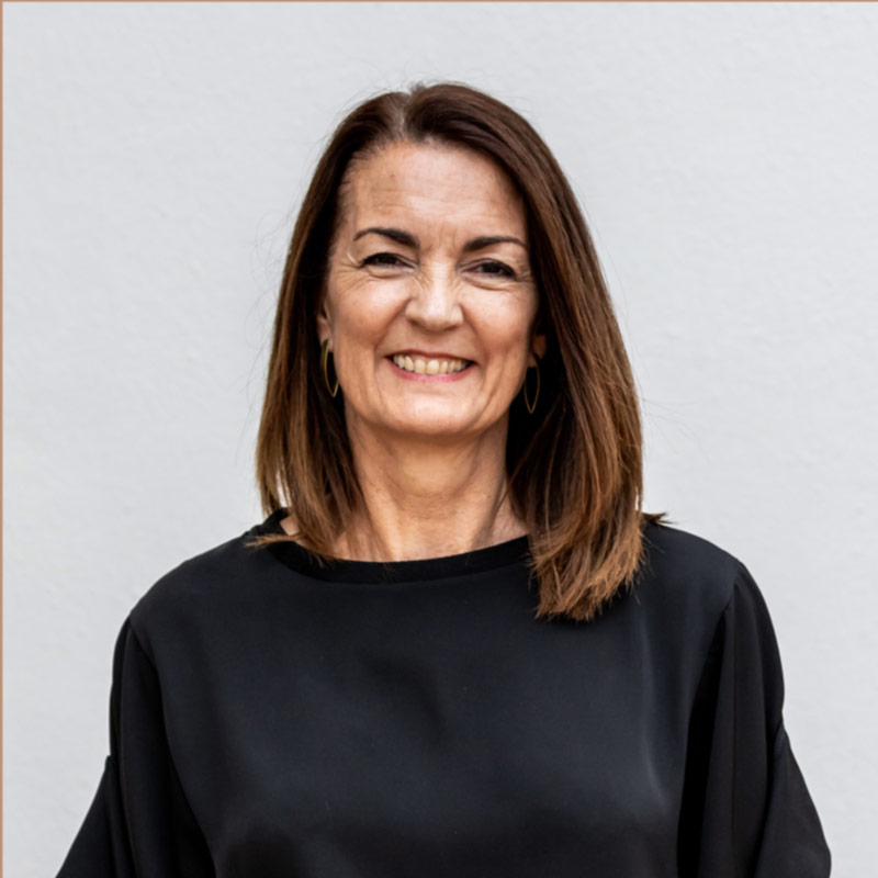 Angela Sayle
